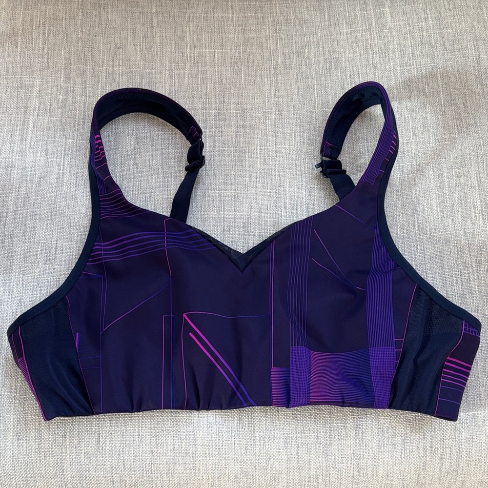 Brooks Convertible Sports Bra 36B